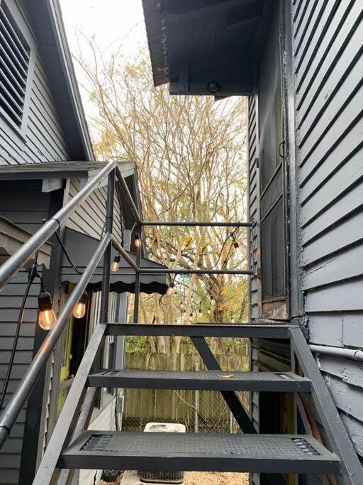 Cajun Stays - Studio Garfield - Pet Friendly Lafayette Extérieur photo
